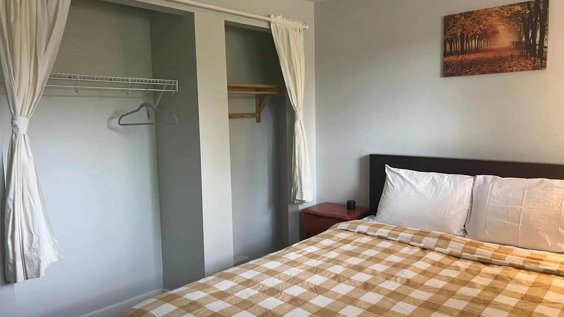 YYC Charming Single House Lower Level 0*,  קנדה